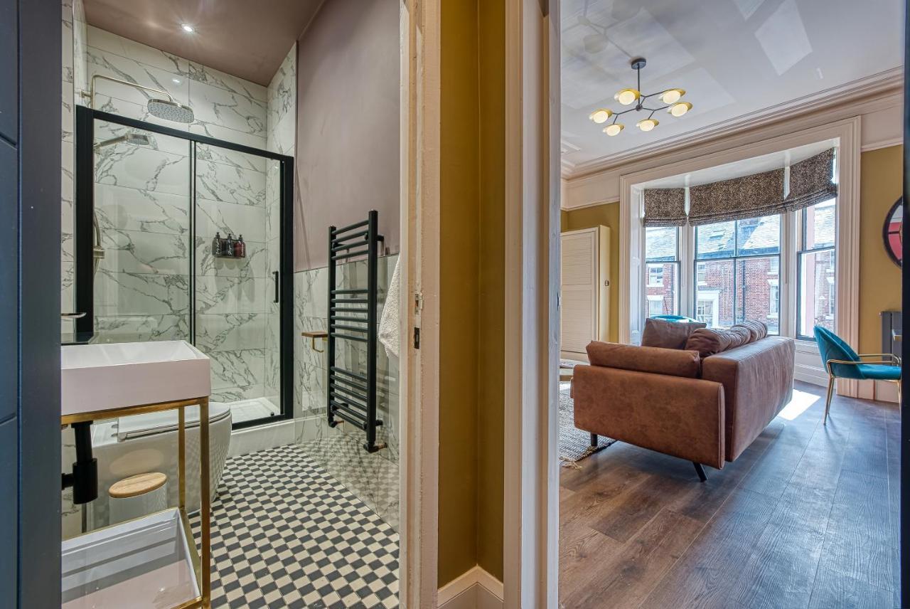 Casa Del Artista - Luxury Apartments, Whitby Extérieur photo