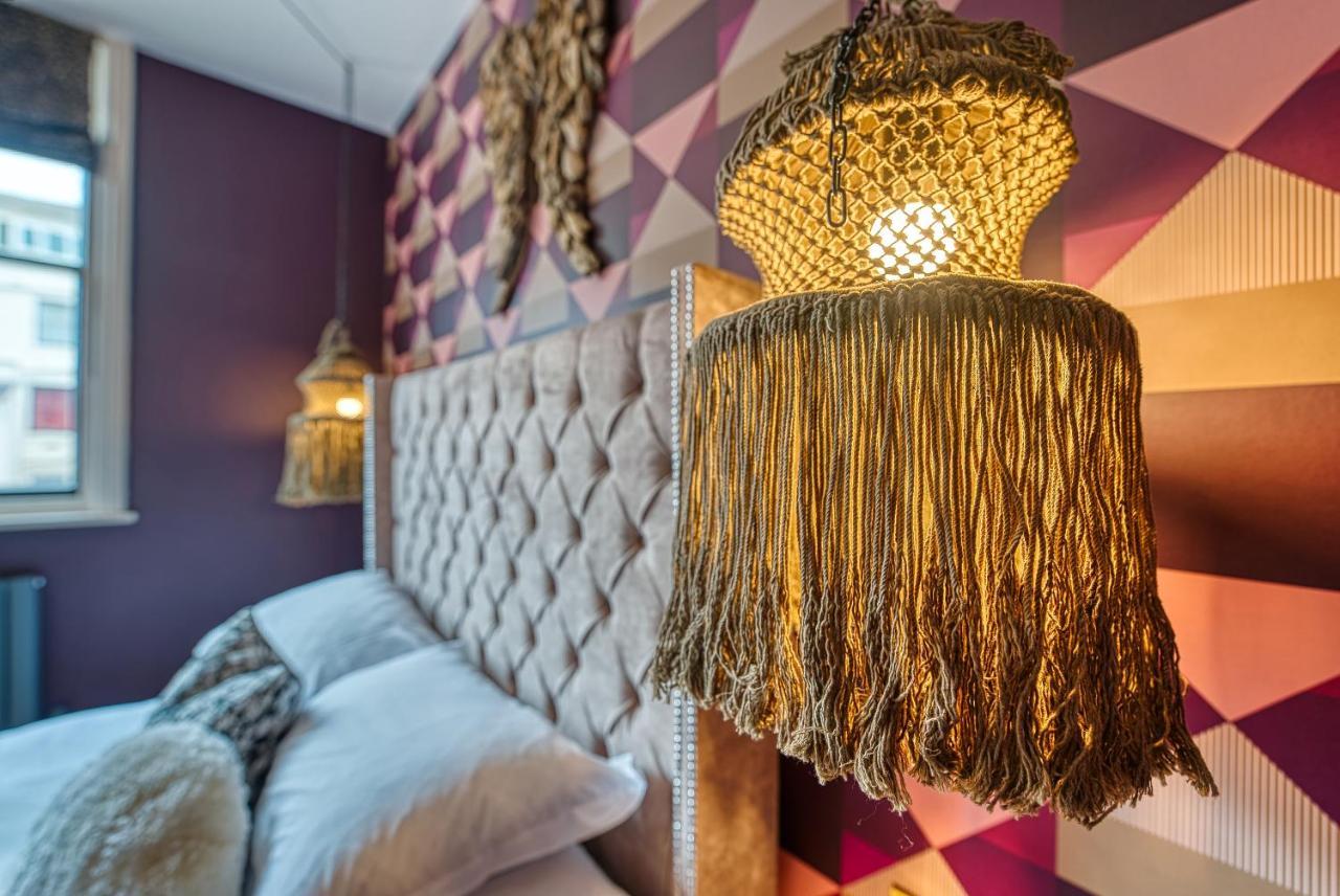 Casa Del Artista - Luxury Apartments, Whitby Extérieur photo