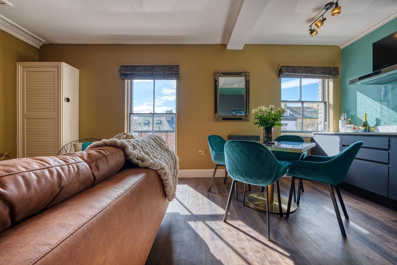 Casa Del Artista - Luxury Apartments, Whitby Extérieur photo