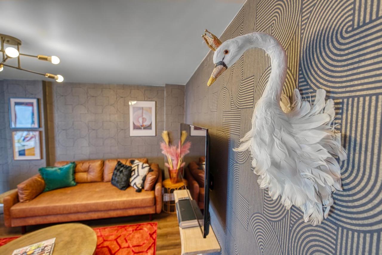 Casa Del Artista - Luxury Apartments, Whitby Extérieur photo