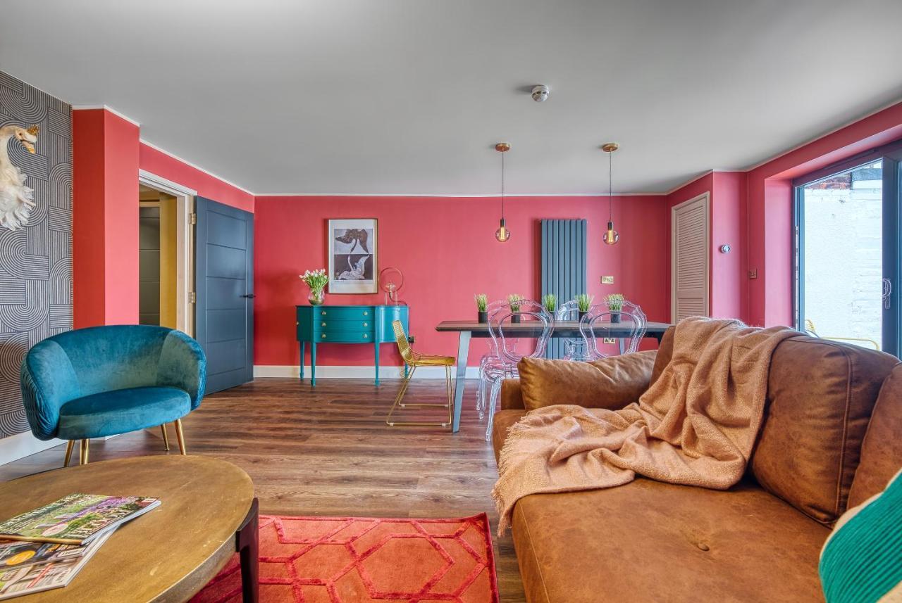 Casa Del Artista - Luxury Apartments, Whitby Extérieur photo